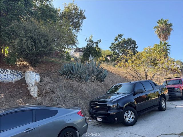 2513 Mallard, El Sereno, CA 90032