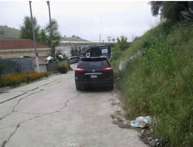 2513 Mallard, El Sereno, CA 90032