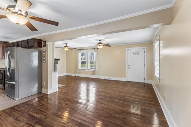 1821 Underwood St, Nashville, TN 37208