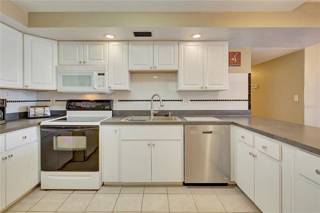 1380 GULF BOULEVARD 206, Clearwater, FL 33767