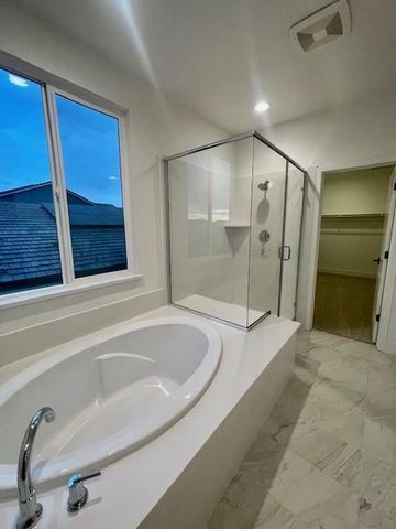 617 Silver Canoe Ct, Roseville, CA 95747