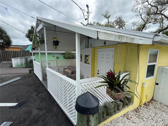 870 S MCCALL ROAD 4, Englewood, FL 34223