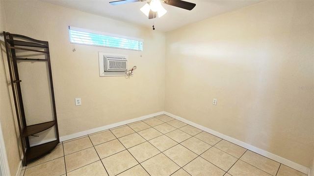 870 S MCCALL ROAD 4, Englewood, FL 34223