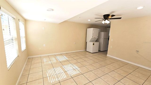 870 S MCCALL ROAD 4, Englewood, FL 34223
