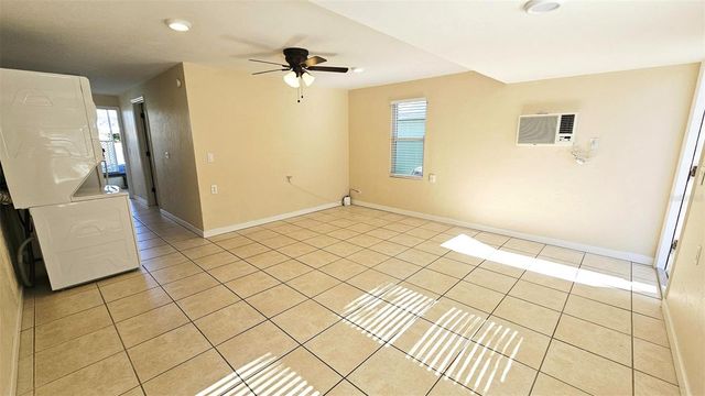 870 S MCCALL ROAD 4, Englewood, FL 34223