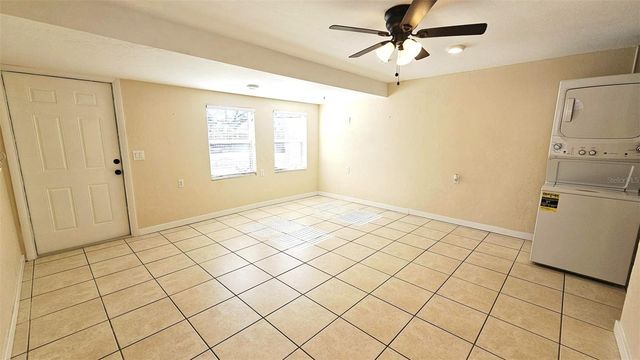 870 S MCCALL ROAD 4, Englewood, FL 34223