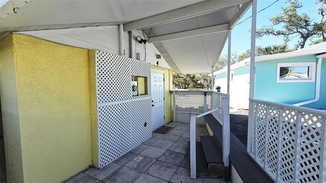 870 S MCCALL ROAD 4, Englewood, FL 34223