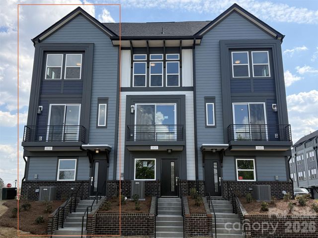 1618 Spring Street EQX1875, Charlotte, NC 28206