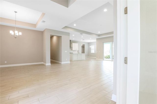 6133 LUNGO LAGO DRIVE, Sarasota, FL 34241