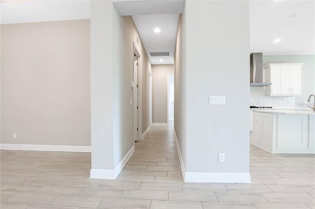 6133 LUNGO LAGO DRIVE, Sarasota, FL 34241