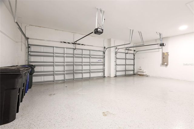 6133 LUNGO LAGO DRIVE, Sarasota, FL 34241