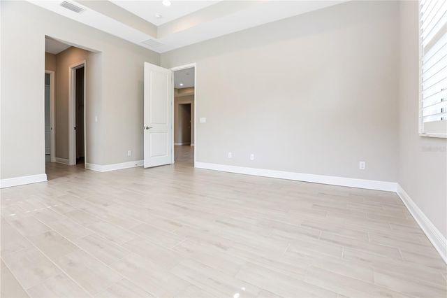 6133 LUNGO LAGO DRIVE, Sarasota, FL 34241