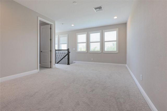 6133 LUNGO LAGO DRIVE, Sarasota, FL 34241