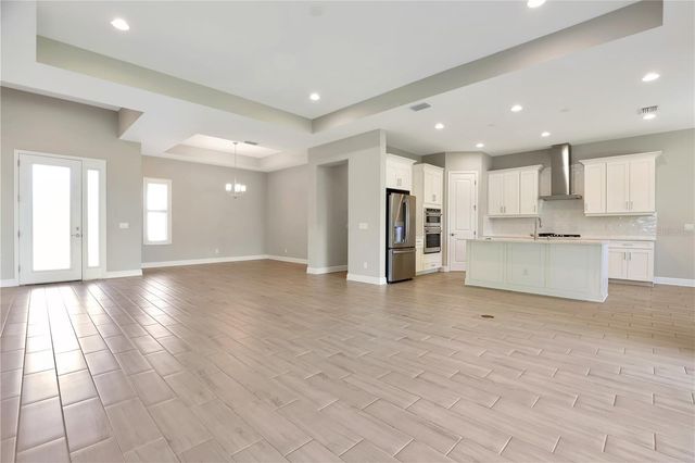 6133 LUNGO LAGO DRIVE, Sarasota, FL 34241
