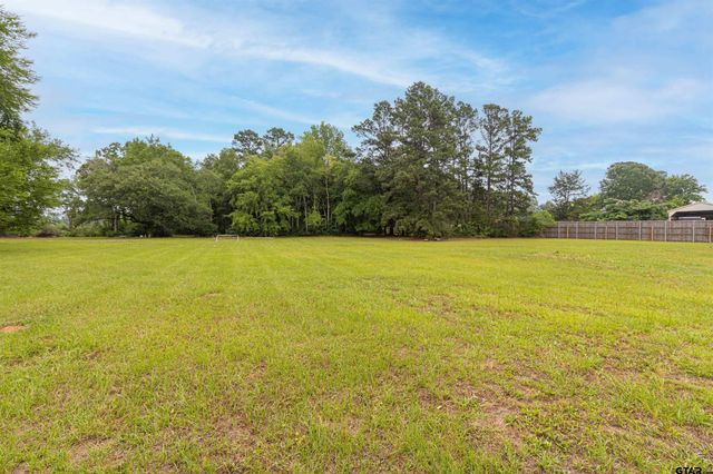 10879 E State Highway 64, Tyler, TX 75707