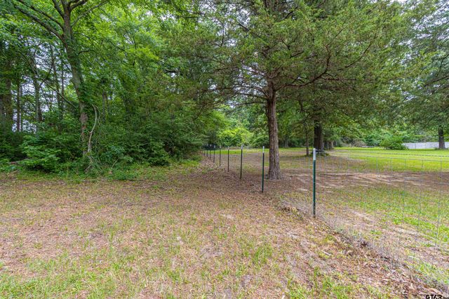 10879 E State Highway 64, Tyler, TX 75707