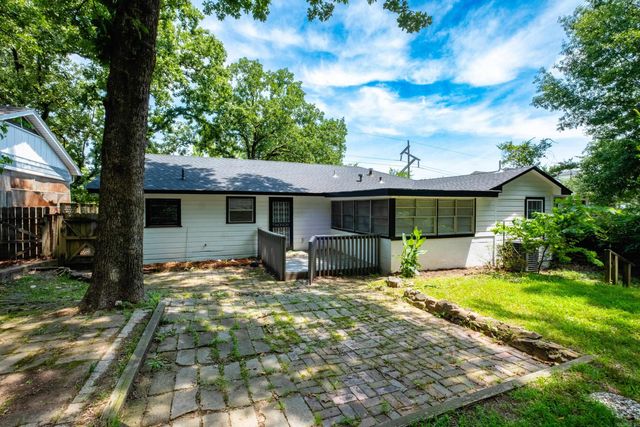 5909 Lee Avenue, Little Rock, AR 72205