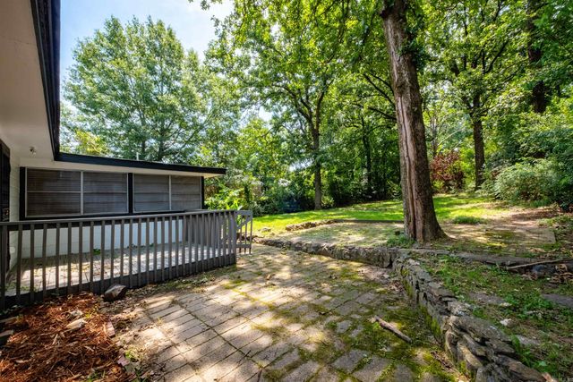 5909 Lee Avenue, Little Rock, AR 72205