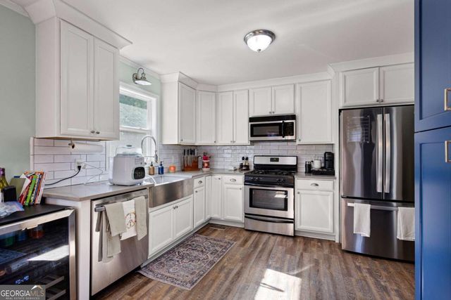 3093 Shiloh Place, Canton, GA 30115