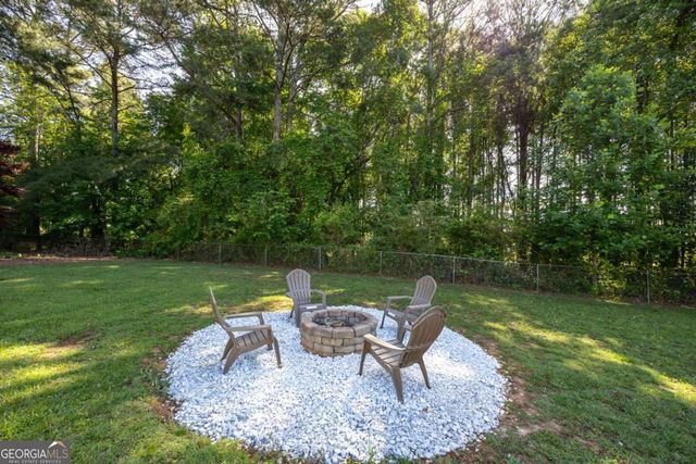 3093 Shiloh Place, Canton, GA 30115