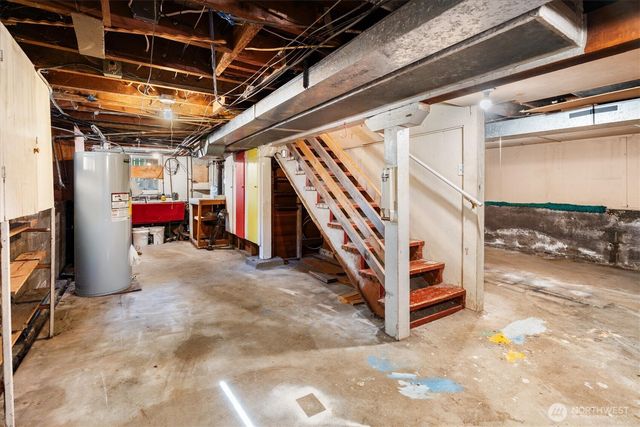 11737 North Park Avenue N, Seattle, WA 98133