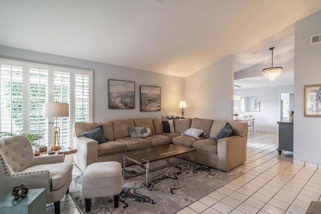 43954 ViA Granada, Palm Desert, CA 92211