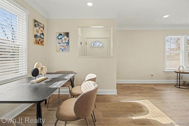 15574 Fox, Redford, MI 48239