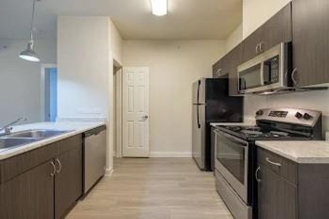 6725 Circle South RD B-1249, Austin, TX 78745