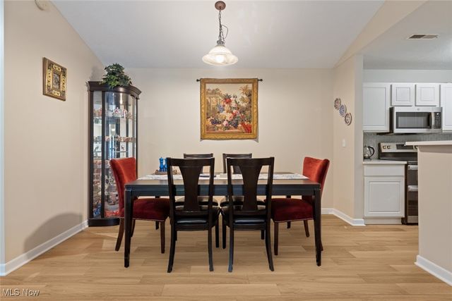 28340 Center Ridge Road 123, Westlake, OH 44145