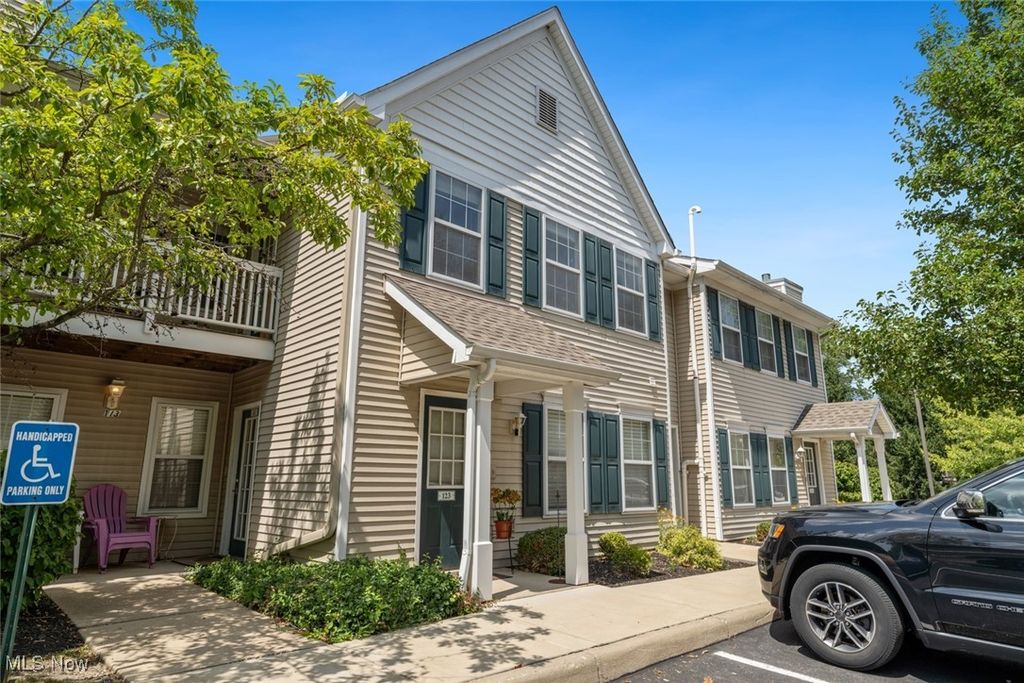 28340 Center Ridge Road 123, Westlake, OH 44145