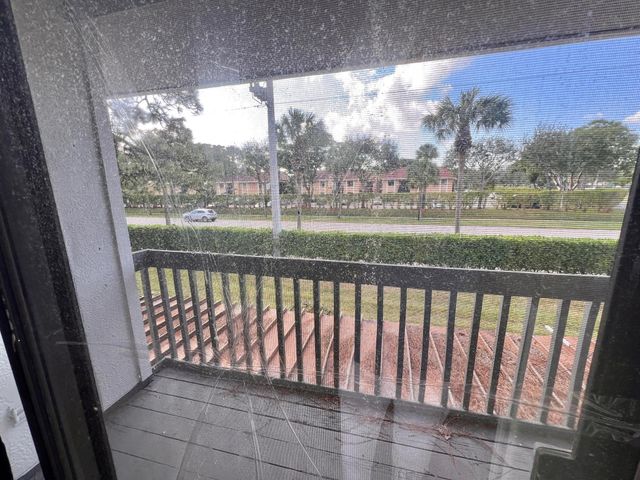 6604 Dockside Circle 6604, Greenacres, FL 33463