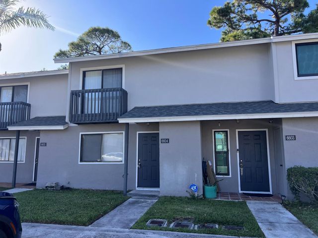 6604 Dockside Circle 6604, Greenacres, FL 33463