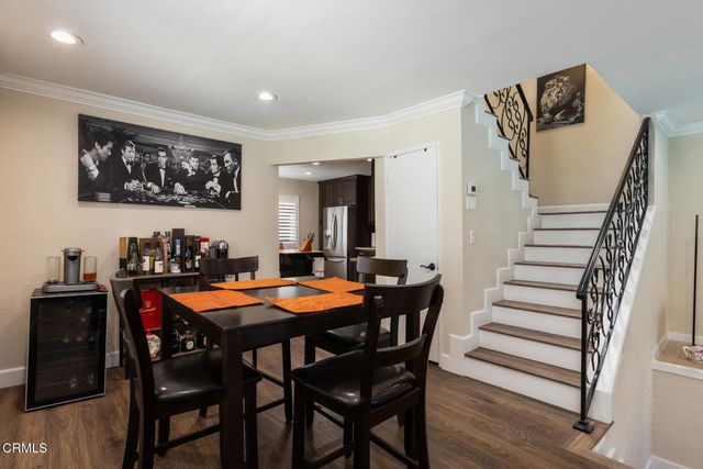 10141 Samoa Avenue 11, Tujunga, CA 91042