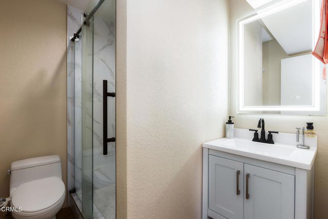 10141 Samoa Avenue 11, Tujunga, CA 91042