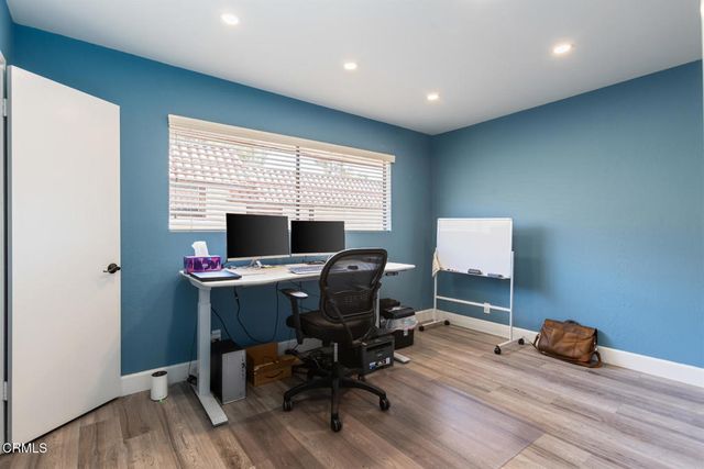 10141 Samoa Avenue 11, Tujunga, CA 91042