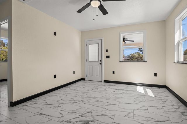 2000 N 19TH STREET, Haines City, FL 33844