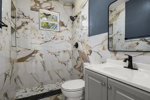 2000 N 19TH STREET, Haines City, FL 33844