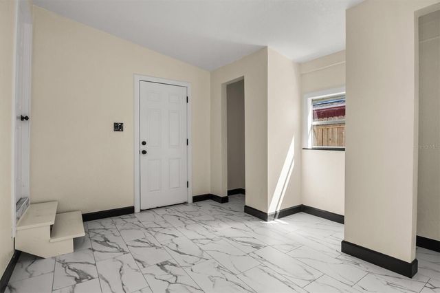 2000 N 19TH STREET, Haines City, FL 33844