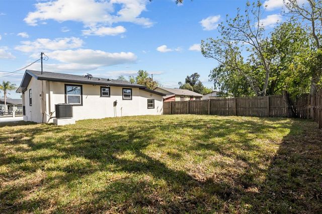 2000 N 19TH STREET, Haines City, FL 33844