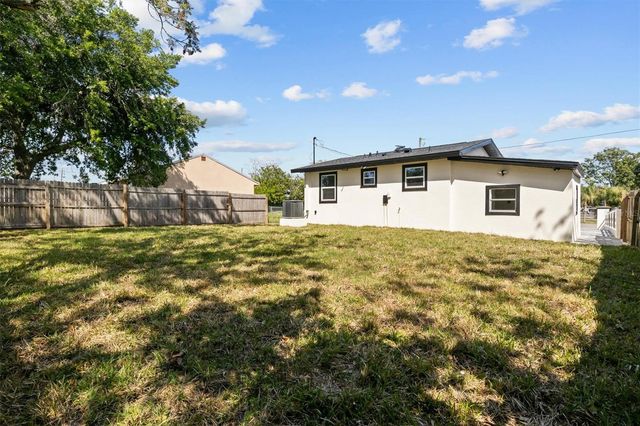 2000 N 19TH STREET, Haines City, FL 33844