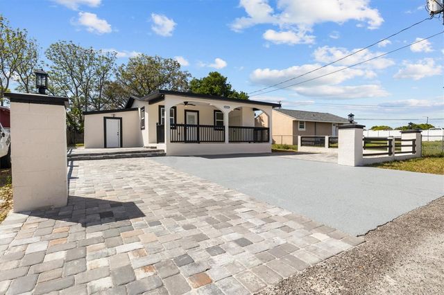 2000 N 19TH STREET, Haines City, FL 33844