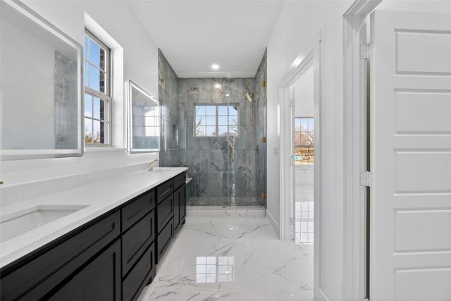 1530 S Houston School Road, Lancaster, TX 75146