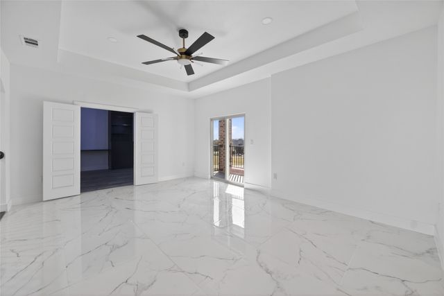 1530 S Houston School Road, Lancaster, TX 75146