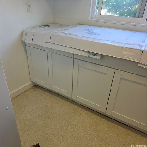 1309 Ala Alii Street A, Honolulu, HI 96818