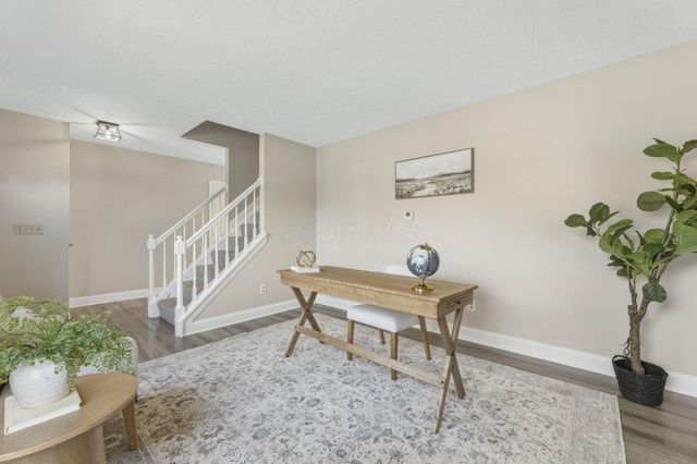 4526 Earman Drive, Hilliard, OH 43026