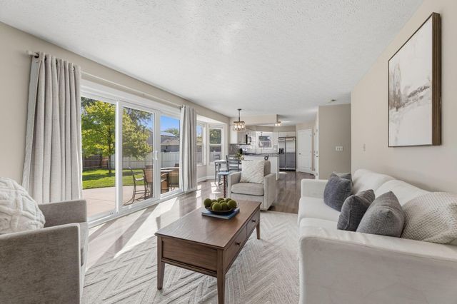 4526 Earman Drive, Hilliard, OH 43026