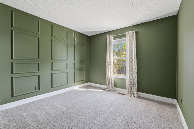 4526 Earman Drive, Hilliard, OH 43026