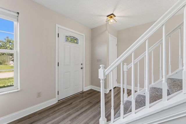 4526 Earman Drive, Hilliard, OH 43026