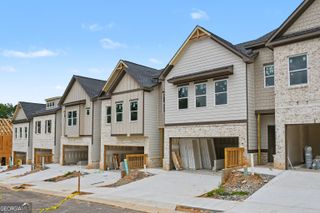 4349 Fern River Bend 31, Norcross, GA 30093
