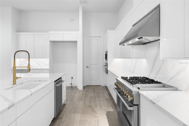 9847 LAUREL BERRY DRIVE, Orlando, FL 32827